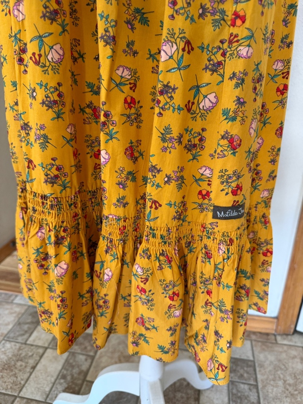 Matilda Jade floral ruffle midi - Picture 4 of 7